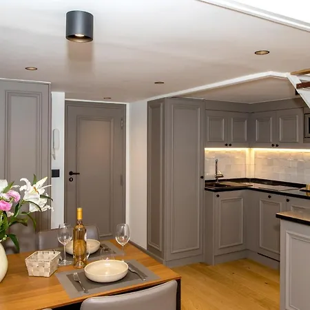 Modern Design Duplex