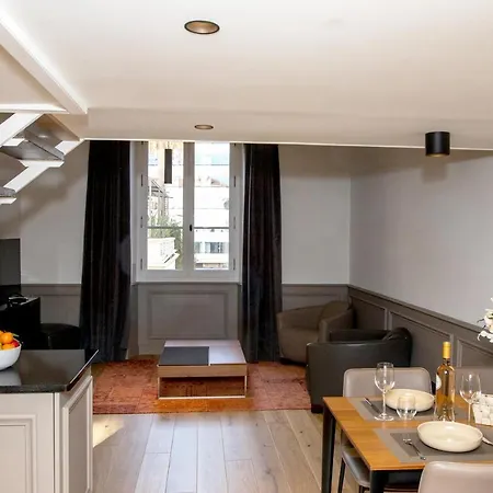 Apartment Modern Design Duplex *